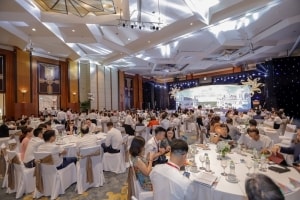 lien tuc cham tre khu do thi moi cao xanh ha khanh b bi buoc ngung giao dich