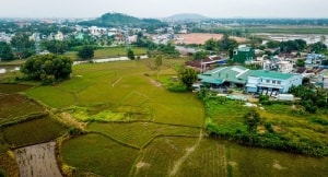 ha tinh du an 10 nam chi xay duoc hang rao canh bao tram du an cham tien do