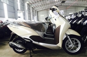 cap nhat gia xe may yamaha nvx 155 2019 thang 92019 moi nhat