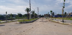 lam 28 nam moi mua duoc can ho chung cu