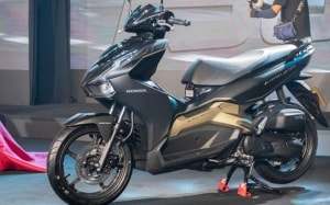 nam 2020 nen mua honda air blade hay sh mode