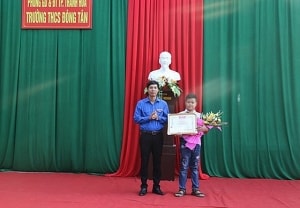 csgt so 6 tpha noi tra lai so tien gan 50 trieu dong cho nguoi danh roi