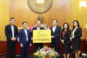 tren tuyen dau chong dich covid 19