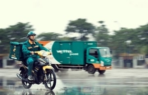 chung suc cung ha noi day lui covid 19