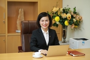 kham pha cua ngo tham quan vinh di san nhan uu dai hap dan