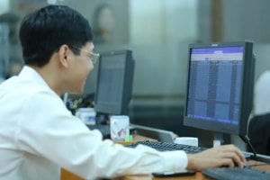 vinacomin dang ky mua them 11 trieu co phieu than mong duong