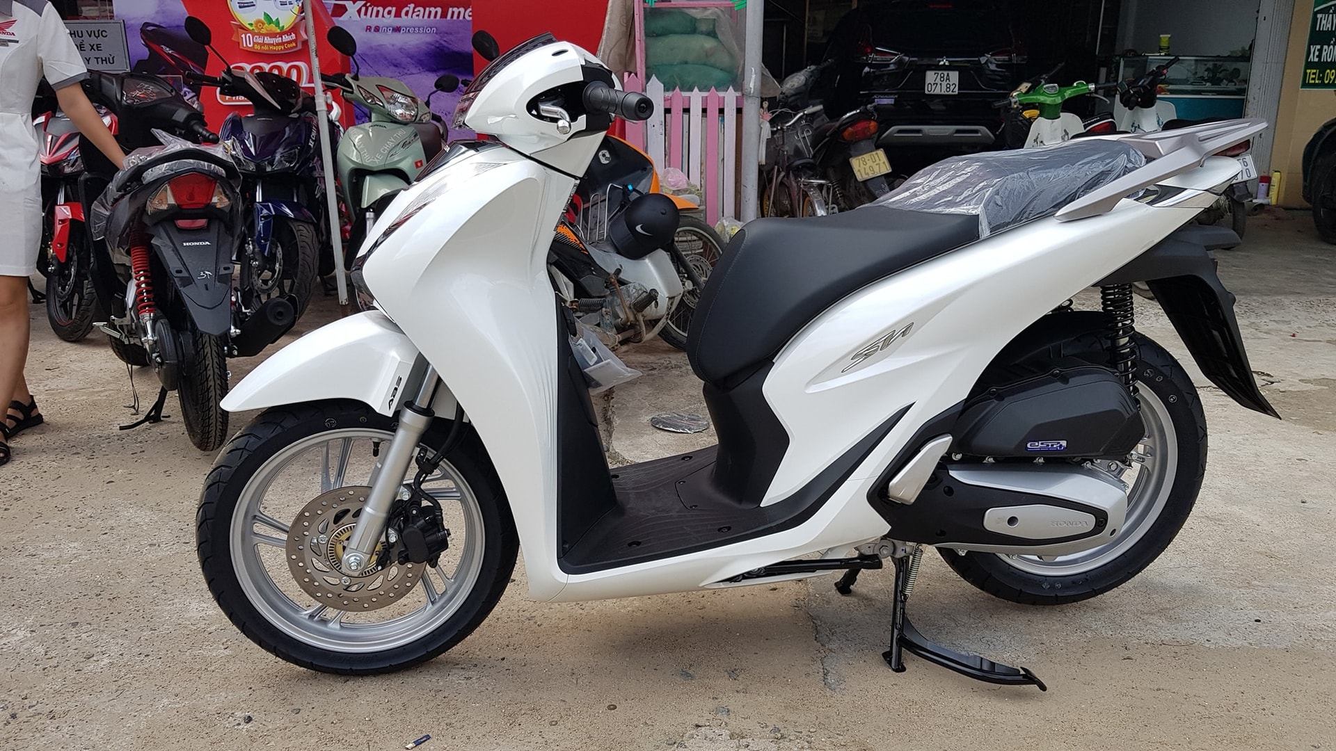 bang gia xe honda sh moi nhat ngay 1262020