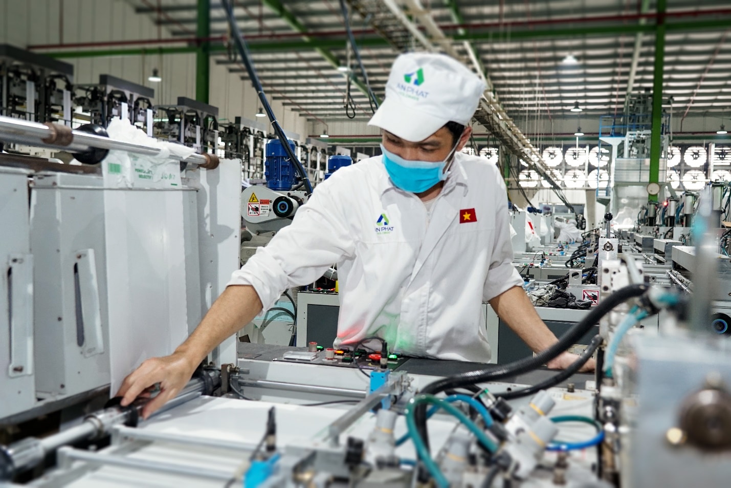 Nhựa An Phát Xanh (AAA) đấu giá 75 triệu cp vào ngày 4/5 - Ảnh 1.