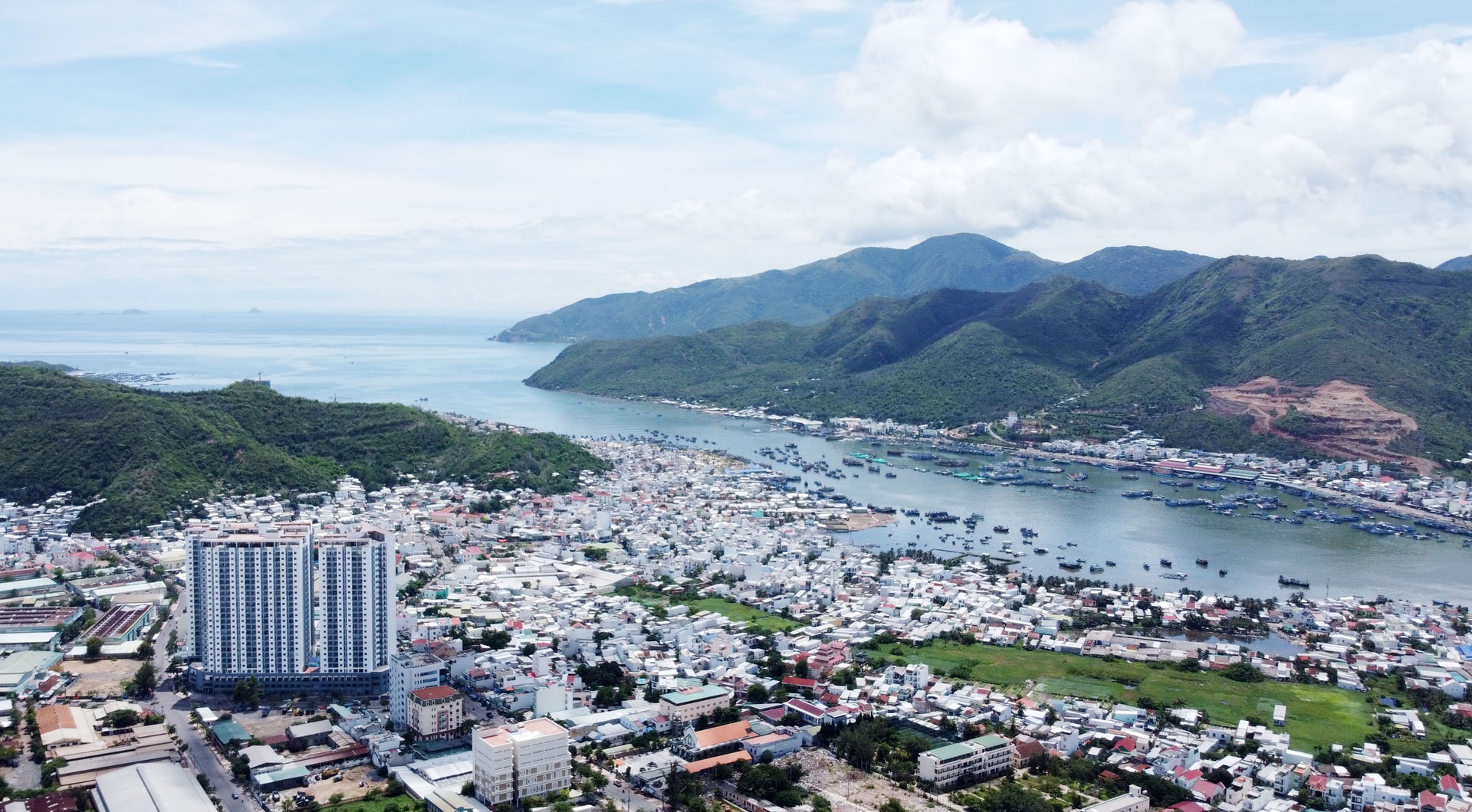 Vinpearl xin tài trợ không hoàn lại để xây dựng khu tái định cư rộng hơn 3,3 ha tại Nha Trang - Ảnh 1.