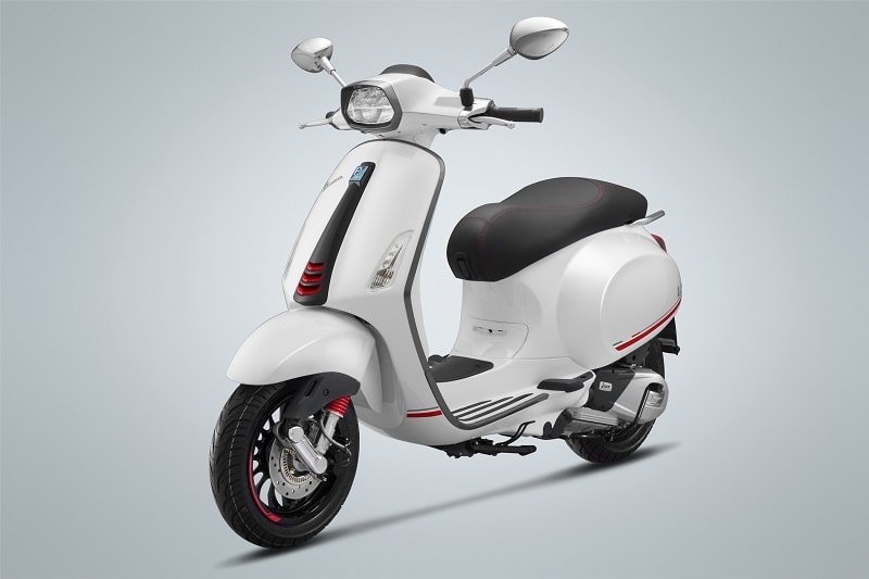 Bảng giá xe máy Vespa Sprint mới nhất tháng 7/2022: Xe máy tay ga dành cho 
