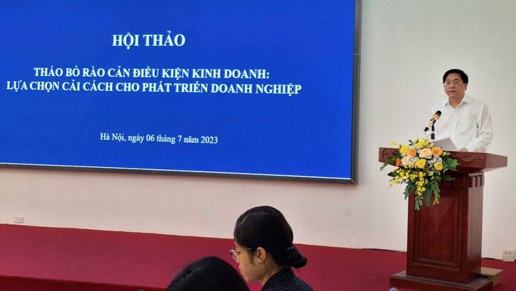 Kinh tế vĩ mô - Rào cản trong điều kiện kinh doanh sẽ làm xói mòn niềm tin của doanh nghiệp