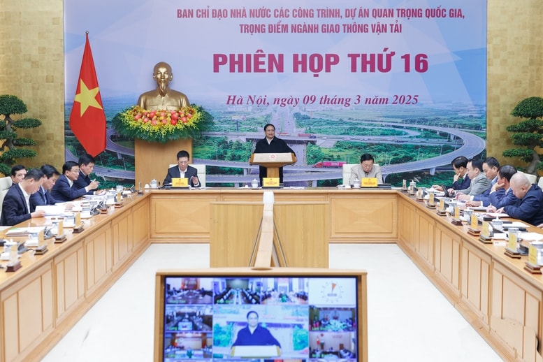 Thủ tướng chủ trì phiên họp 16 Ban Chỉ đạo các dự án GTVT trọng điểm (1)