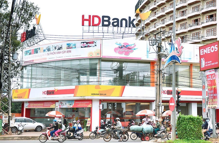 hdbank2.jpg