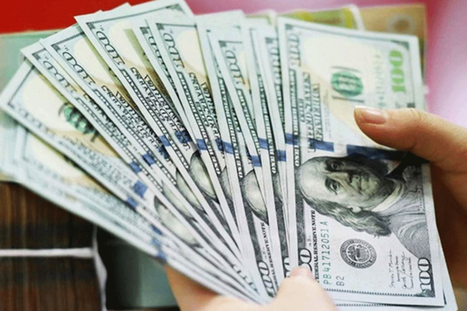usd 1