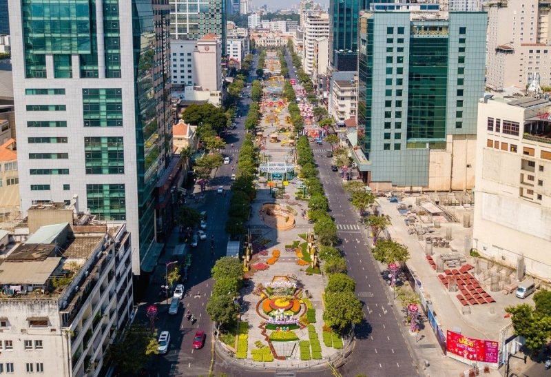 đường Nguyễn Huệ