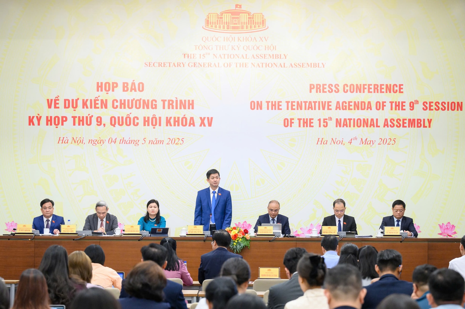 Kỳ họp thứ 9, Quốc hội khóa XV chính thức khai mạc vào sáng 5/5- Ảnh 1. Kỳ họp thứ 9, Quốc hội khóa XV chính thức khai mạc vào sáng 5/5- Ảnh 1.