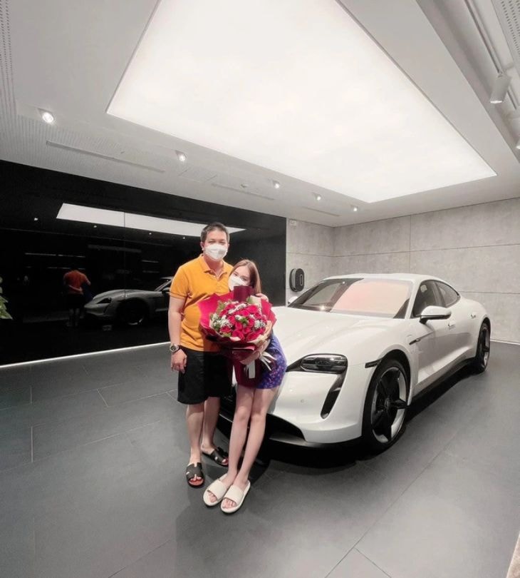 Đoàn Băng Di cuộc sống giàu sang