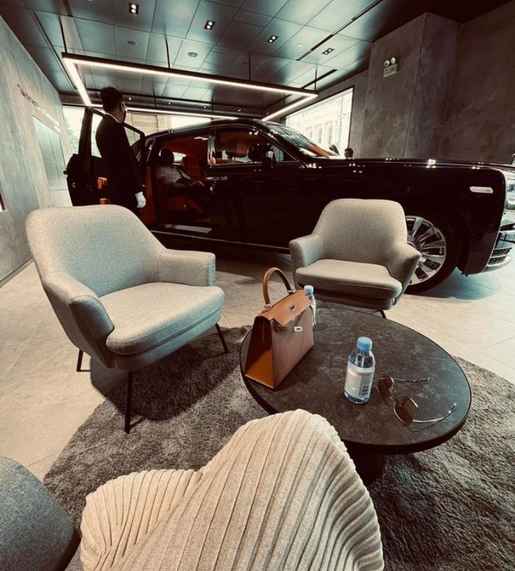 Rolls - Royce Đoàn Di Băng