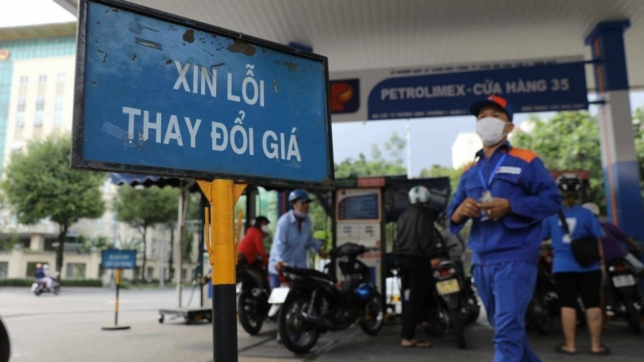 giá xăng dầu hôm nay 15-5