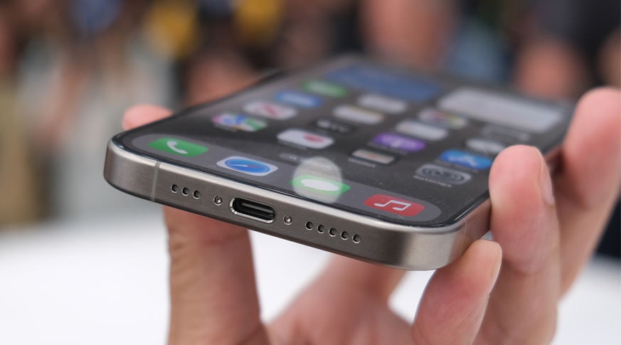 iphone1.jpg