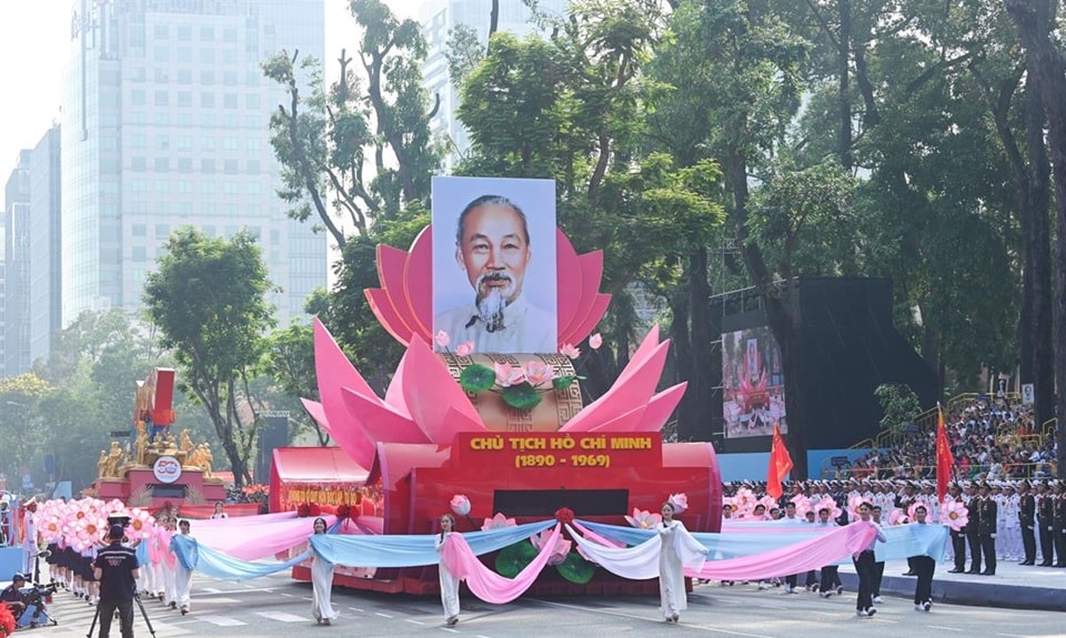 Chủ tịch Hồ Chí Minh