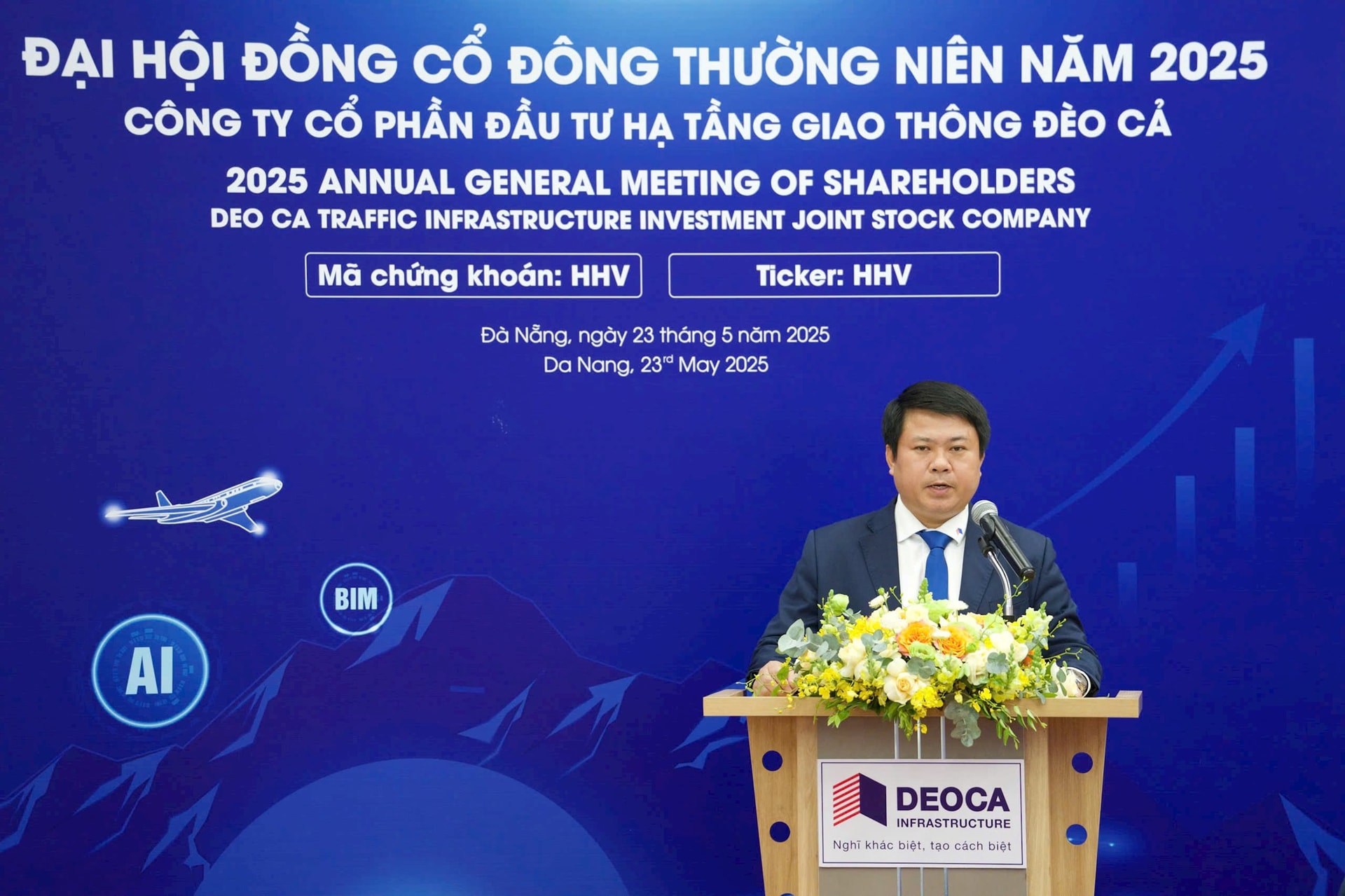 Phó Chủ tịch HĐQT Nguyễn Hữu Hùng