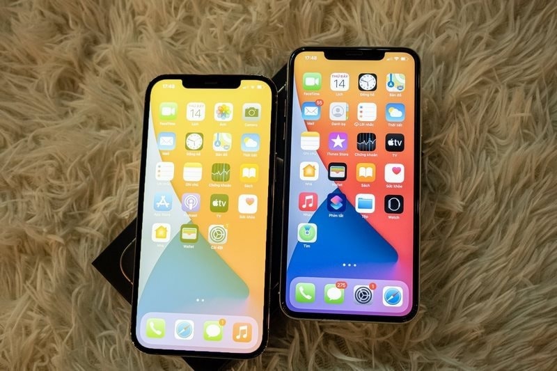 iphone.jpg