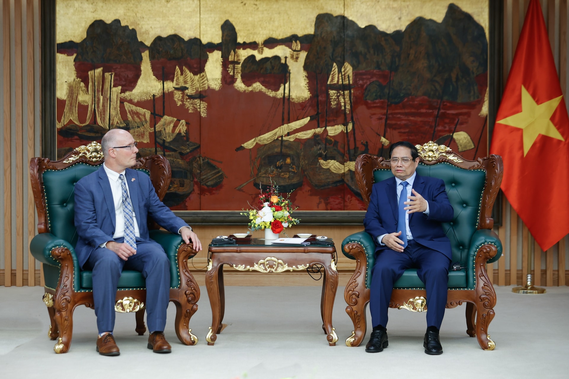 Thủ tướng Phạm Minh Chính tiếp Đoàn Nghị sĩ lưỡng đảng Hạ viện Hoa Kỳ- Ảnh 2. Thủ tướng Phạm Minh Chính tiếp Đoàn Nghị sĩ lưỡng đảng Hạ viện Hoa Kỳ- Ảnh 2.