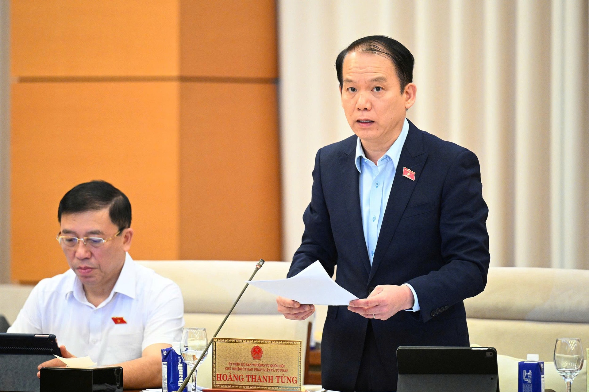 quốc hội 2
