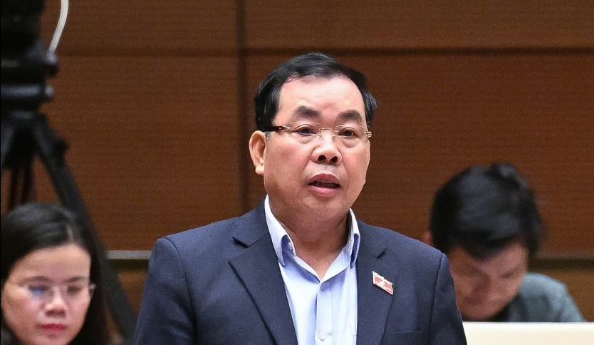 đại biểu nguyễn quang huân