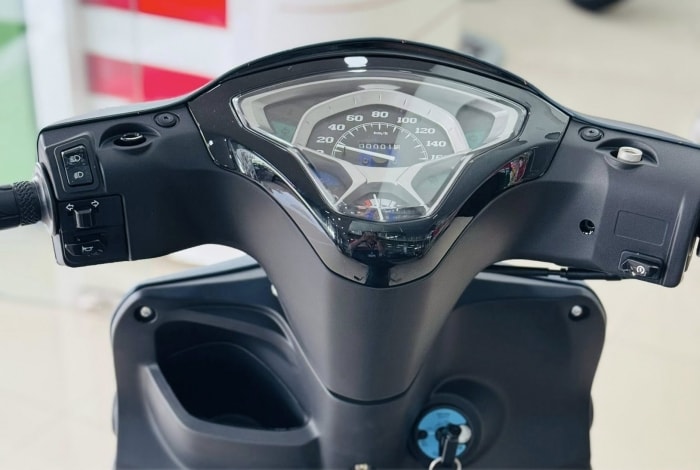 yamaha1.jpg