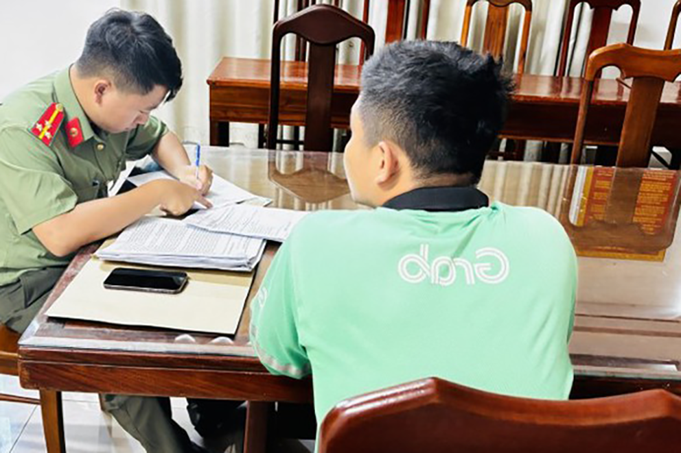 Chuyen khoan nham cho tai xe cong nghe
