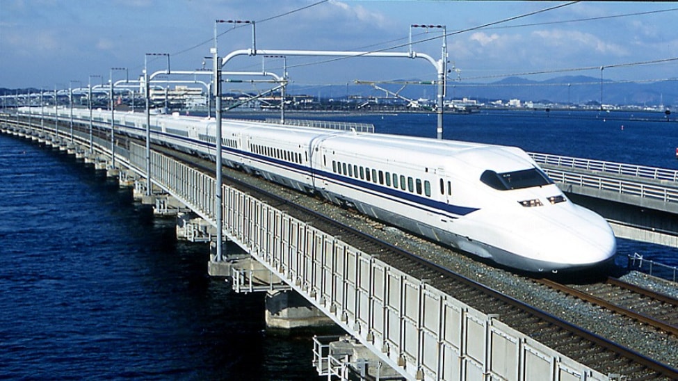 shinkansen.jpg