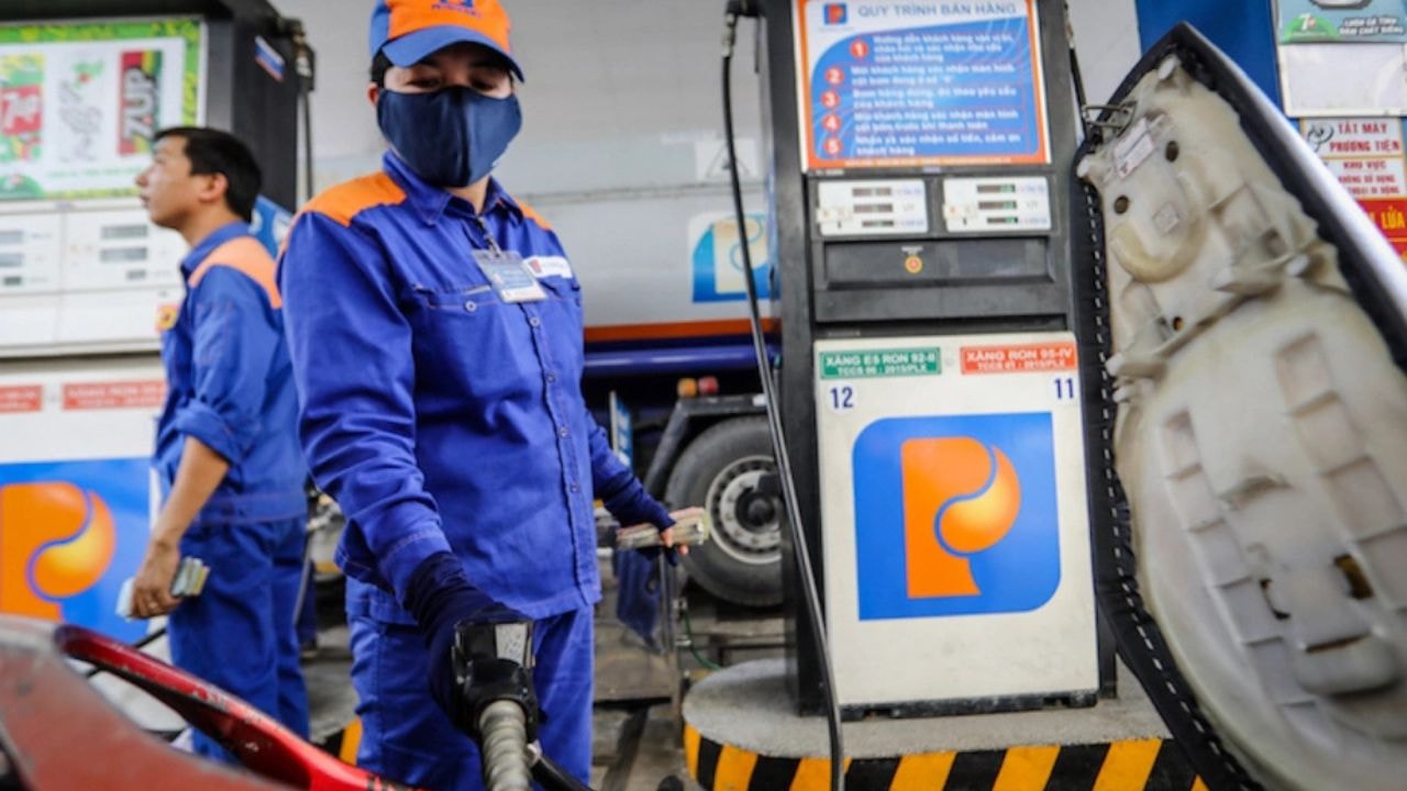 giá xăng dầu hôm nay 7-6