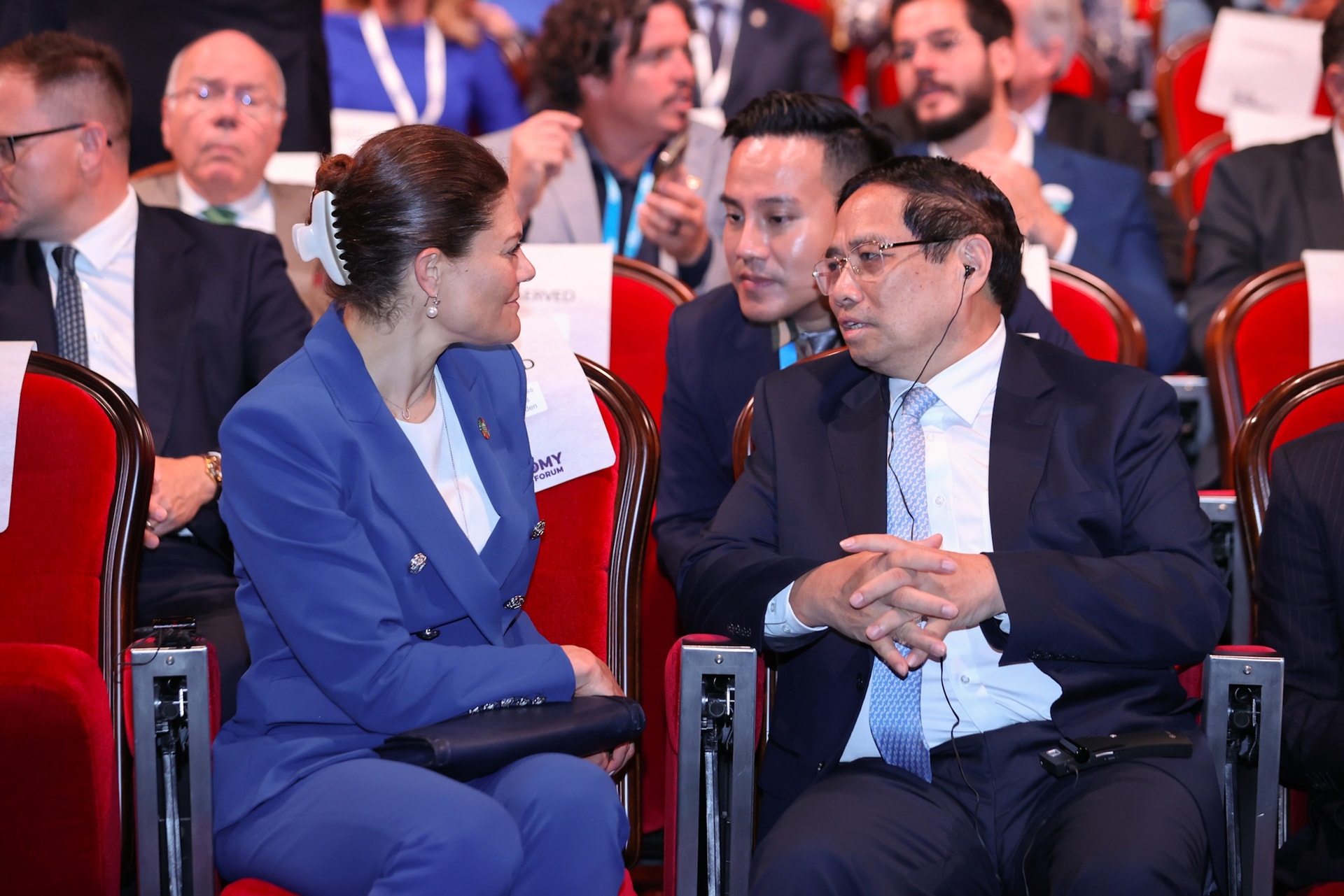 Thủ tướng: Việt Nam sẵn sàng tham gia, dẫn dắt trong các cơ chế hợp tác về biển- Ảnh 5. Thủ tướng: Việt Nam sẵn sàng tham gia, dẫn dắt trong các cơ chế hợp tác về biển- Ảnh 5.