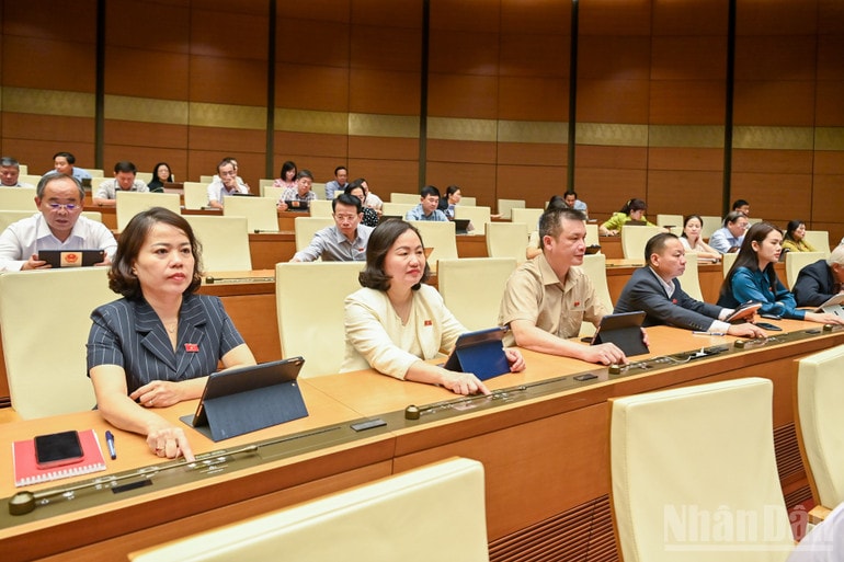 ndo_br_bieu-quyet-luat-thue-thu-nhap-doanh-nghiep-3.jpg