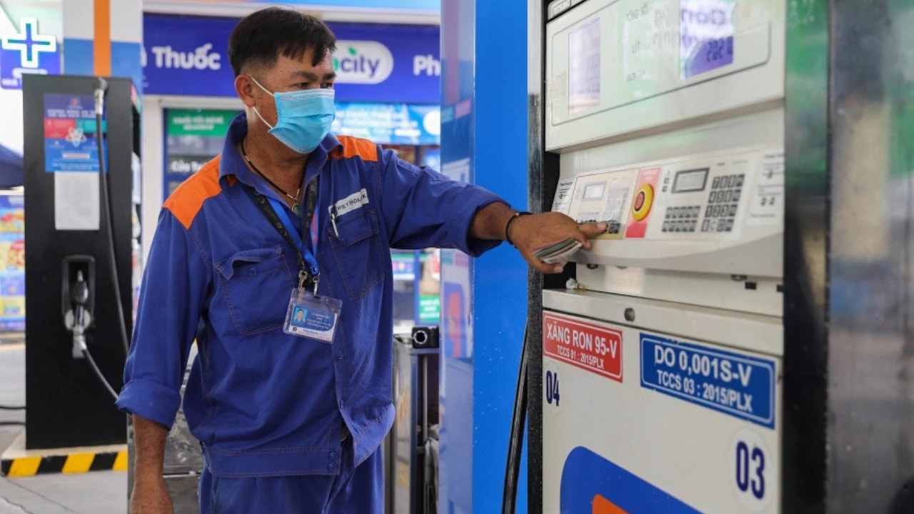 giá xăng dầu hôm nay 14-6
