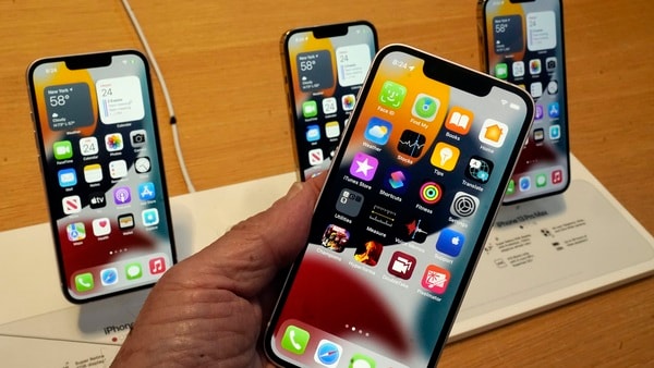 iPhone 15