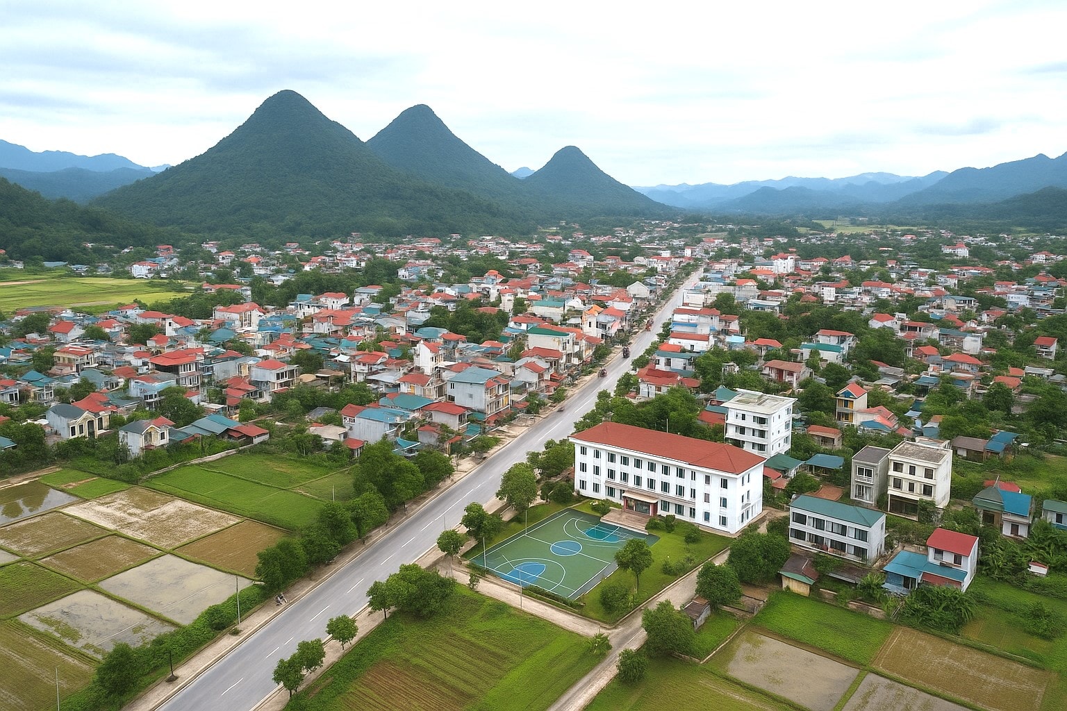 Dự kiến từ ngày 20 đến 28-6, tổ chức vận hành thử nghiệm hoạt động của cấp xã mới tại 12 xã, phường trên địa bàn Hà Tĩnh.
