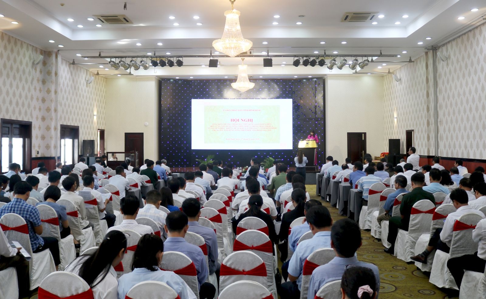 Quang cảnh hội nghị ở Bình Định