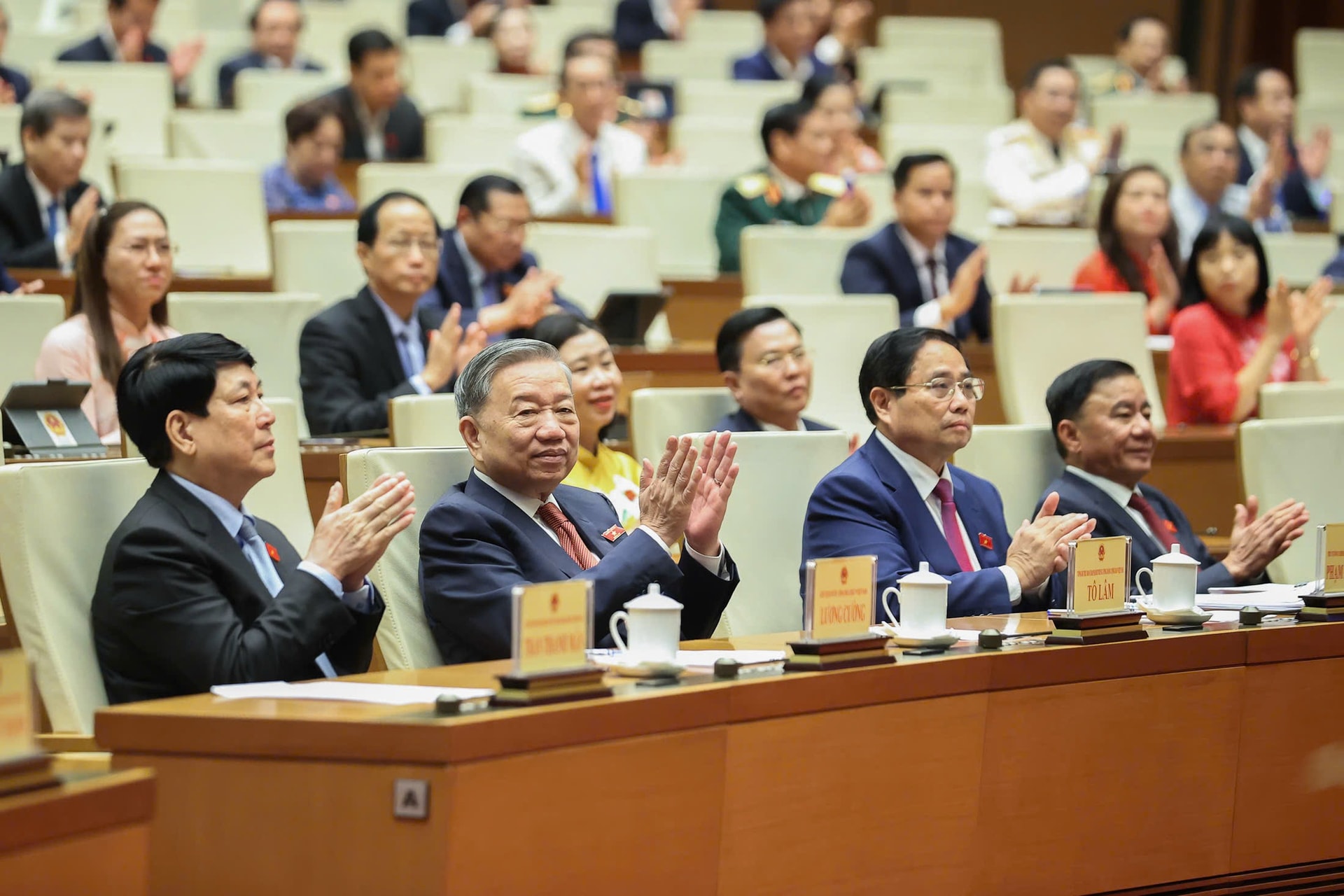 bế mạc quốc hội 1