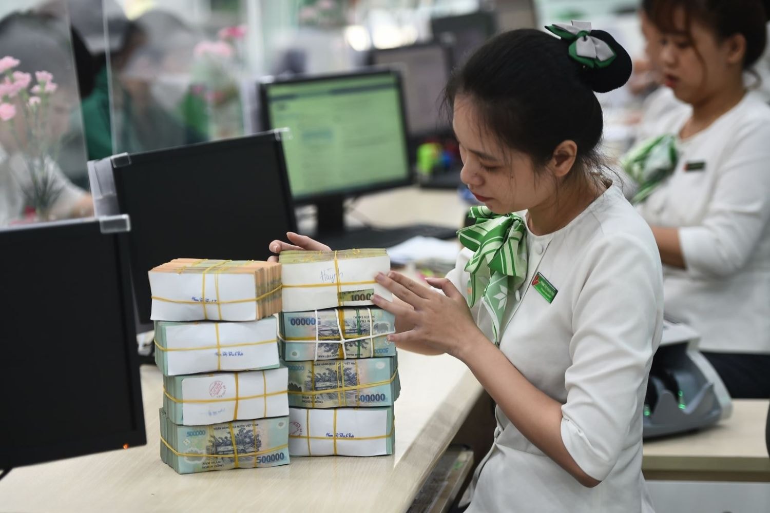 tiền gửi ngân hàng