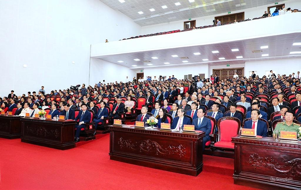 Các đại biểu dự Lễ công bố