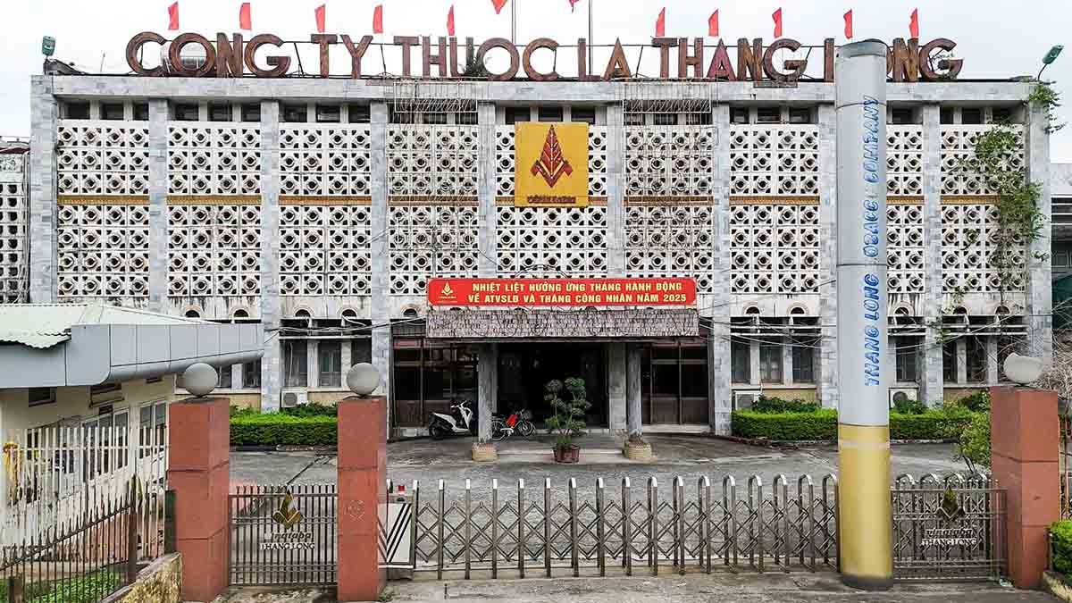Công ty thuốc lá Thăng Long