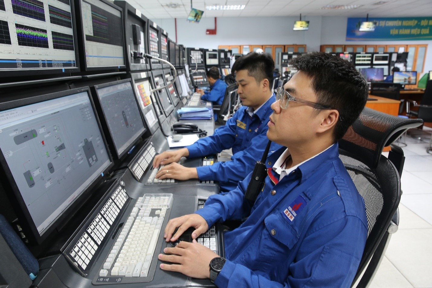 bsr-doanh-thu3.jpg