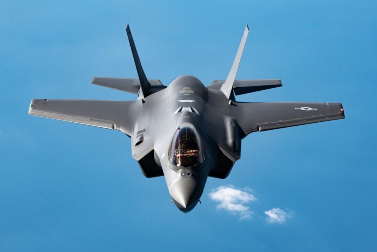 tiêm kích tàng hình f 35