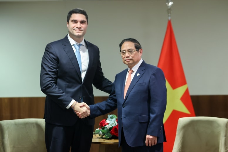 Tập đoàn