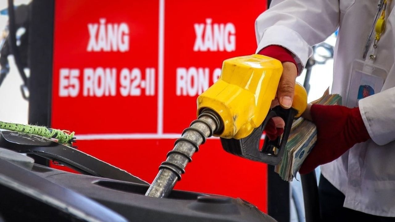 giá xăng dầu hôm nay 9-7