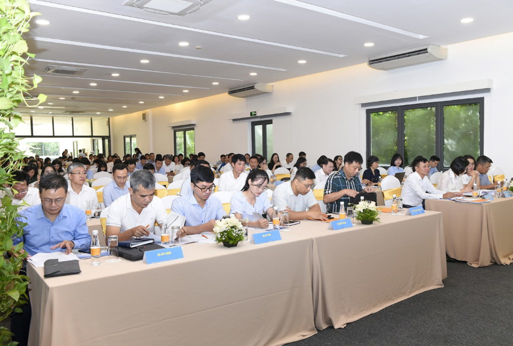 Toàn cảnh hội thảo của Bộ Tài chính