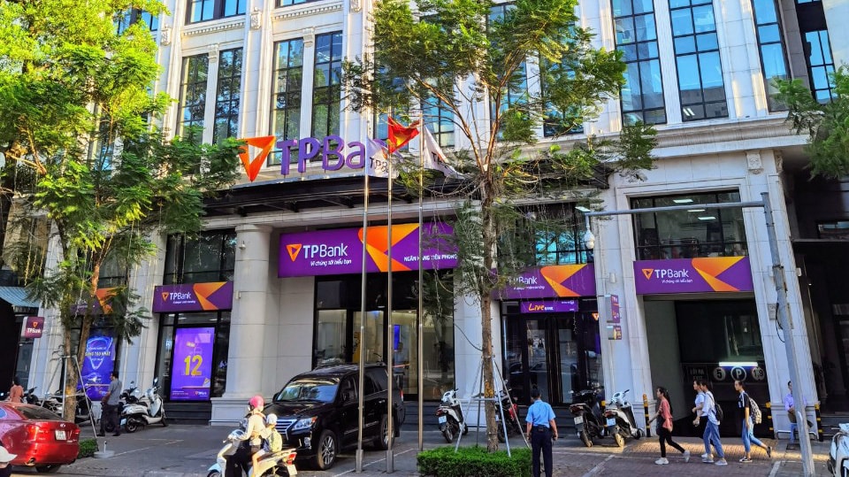tpbank22.jpg
